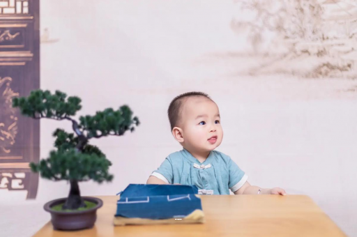 嘉峪关宝宝6个月可以坐吗 嘉峪关宝宝6个月可以坐吗